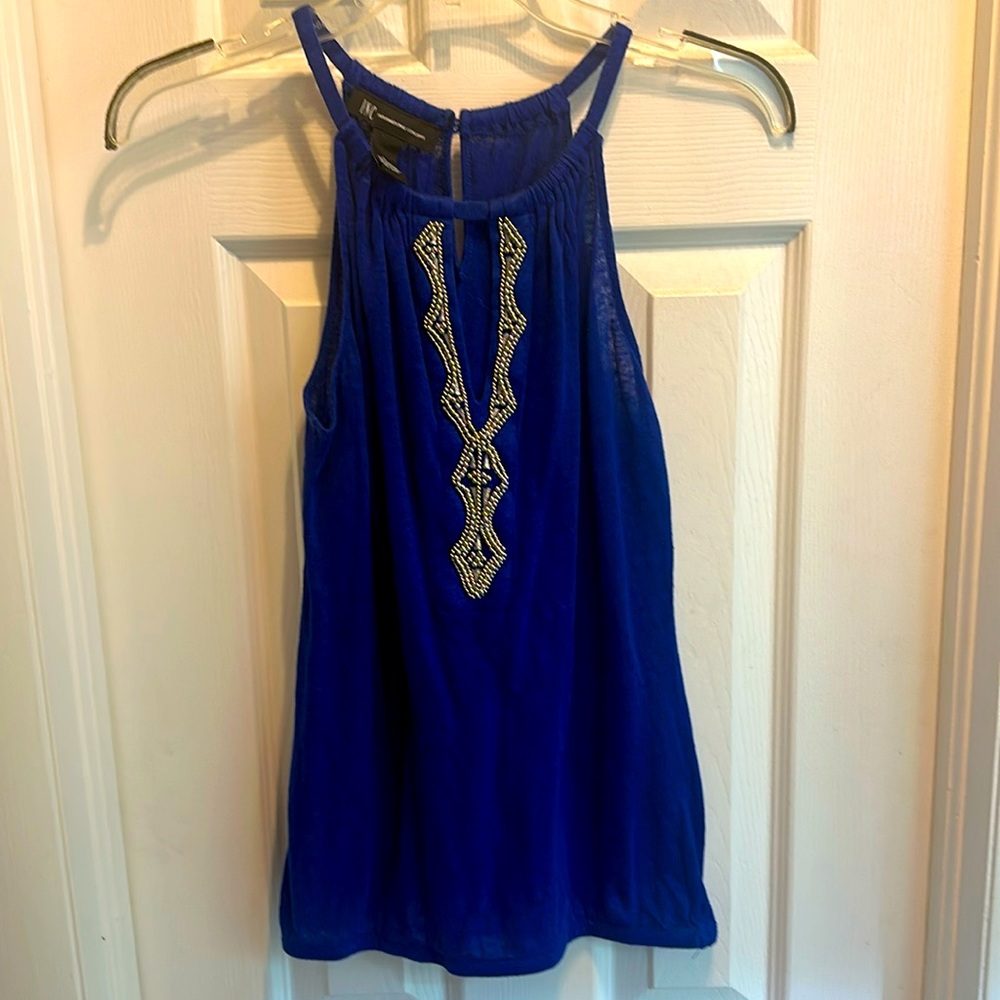 Sleeveless top